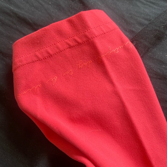 Whitney Simmons x Gymshark Leggings Cyber Red - Picture 3 of 3